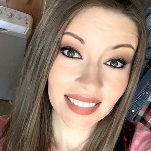 Meet your Posher, Racheal